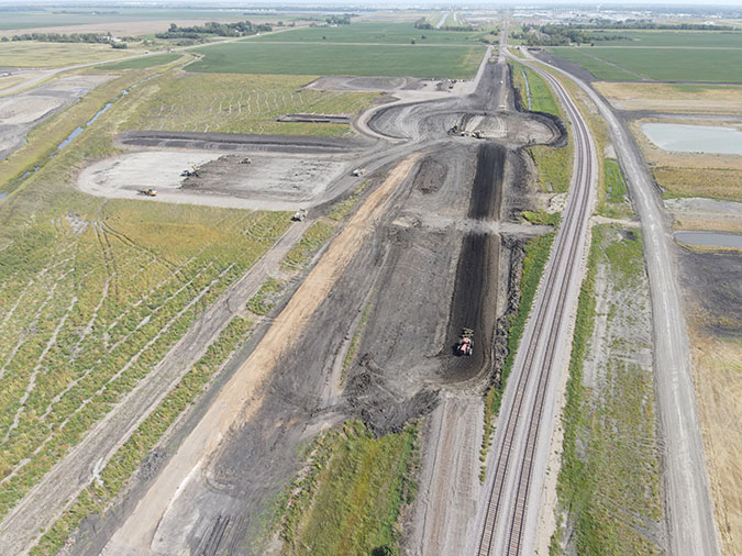 A temporary shoofly routes rail traffic around the location where the new bridge is to be built on BNSF’s KO Subdivision. A temporary shoofly routes rail traffic around the location where the new bridge is to be built on BNSF’s KO Subdivision.