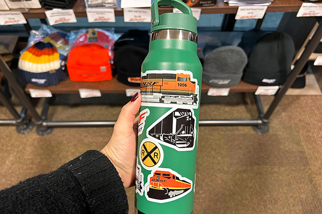 Voyager Thermal Bottle Voyager Thermal Bottle
