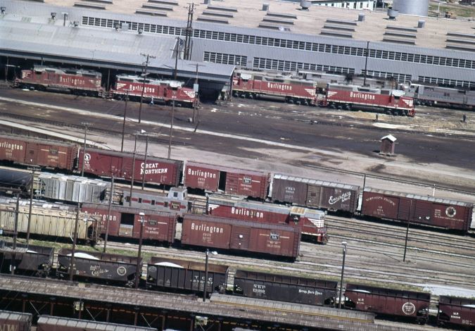 The Hobson Yard during the Burlington Northern years The Hobson Yard during the Burlington Northern years
