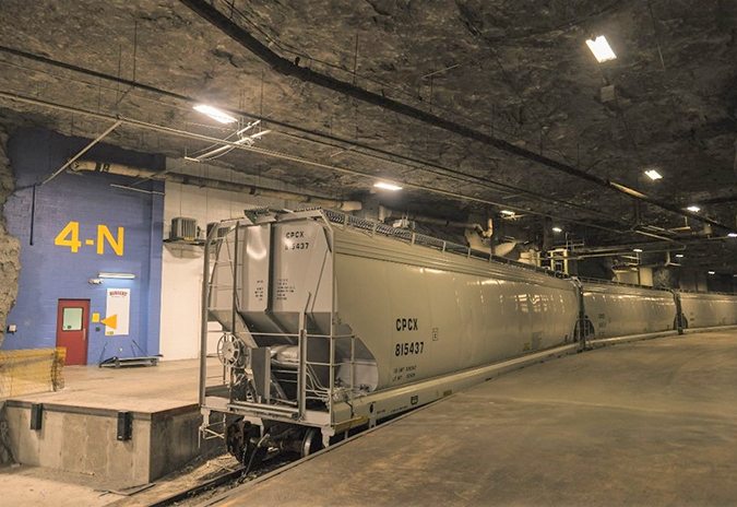 Premier transloader Springfield Underground has the advantage of underground storage. Premier transloader Springfield Underground has the advantage of underground storage.