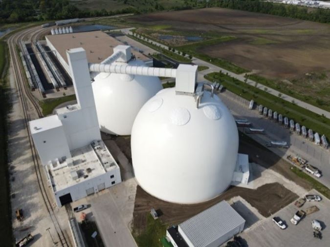 Two sugar storage domes in Montgomery Illinois. On average, the domes have a capacity for about 140 million pounds of sugar, which is equivalent to about 660 railcars. Two sugar storage domes in Montgomery Illinois. On average, the domes have a capacity for about 140 million pounds of sugar, which is equivalent to about 660 railcars.